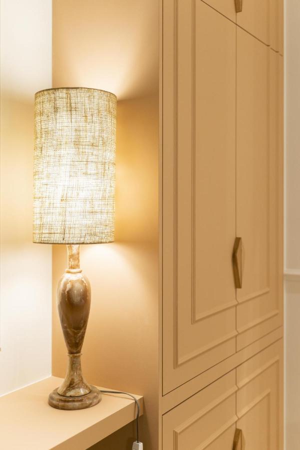 Shway - Le Lambermont Apartment แอนต์เวิร์ป ภายนอก รูปภาพ
